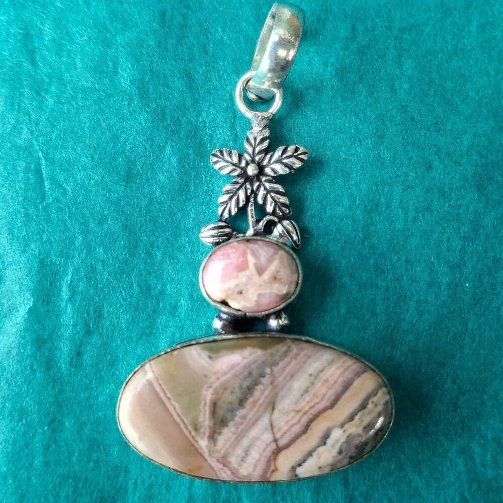 2/30$  NWOT pyrite and rhodocrosite 925 silver pendant